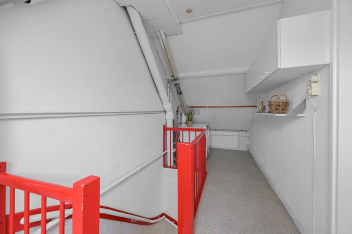 Photo 35 of Benesserlaan 330