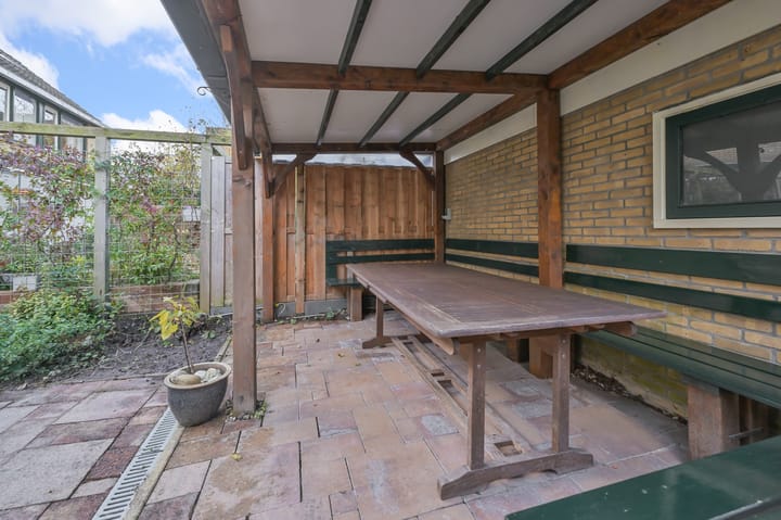 Photo 39 of Benesserlaan 330