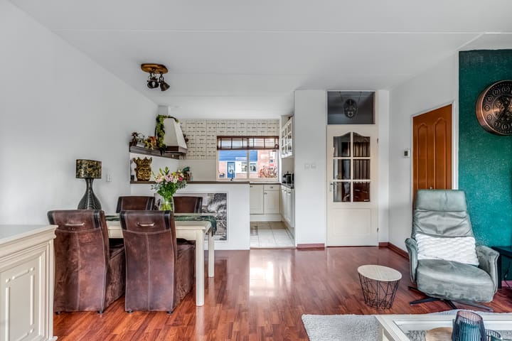 Foto 9 van Brugakker 5226