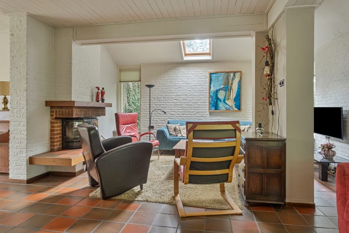 Foto 8 van Lariestraat 36-A