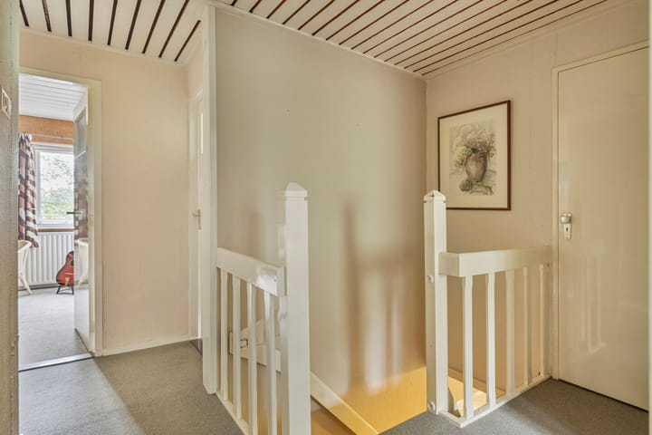 Foto 25 van Lariestraat 36-A