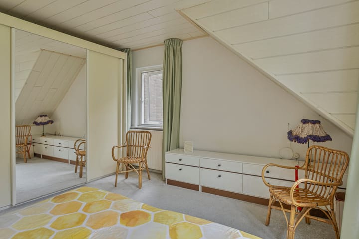 Foto 28 van Lariestraat 36-A