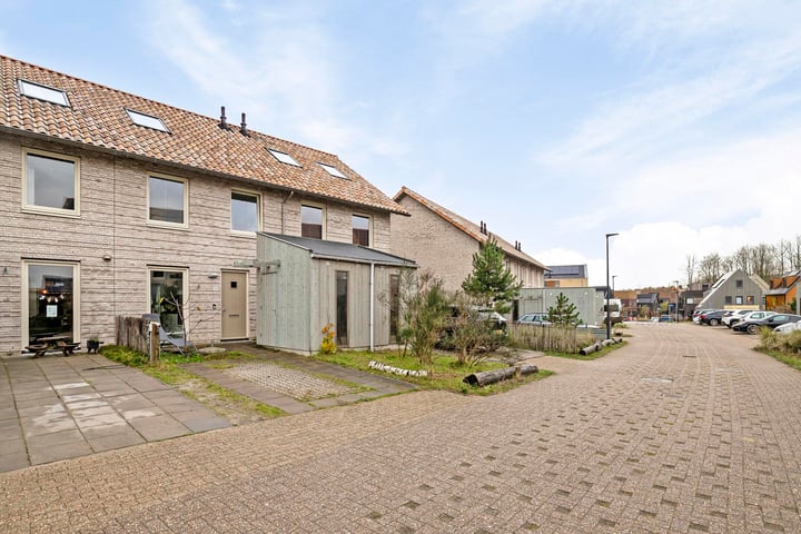 View photo 27 of Duinbeekstraat 14