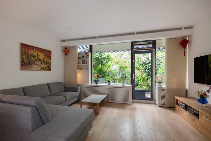 Foto 13 van Bizetstraat 24