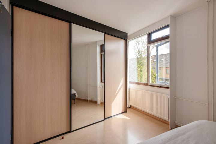 Foto 27 van Bizetstraat 24