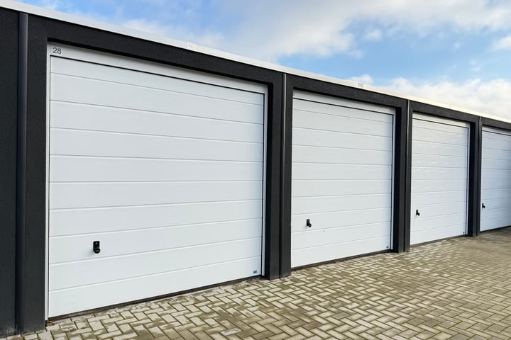 Ambachtstraat 36-a28, Borne