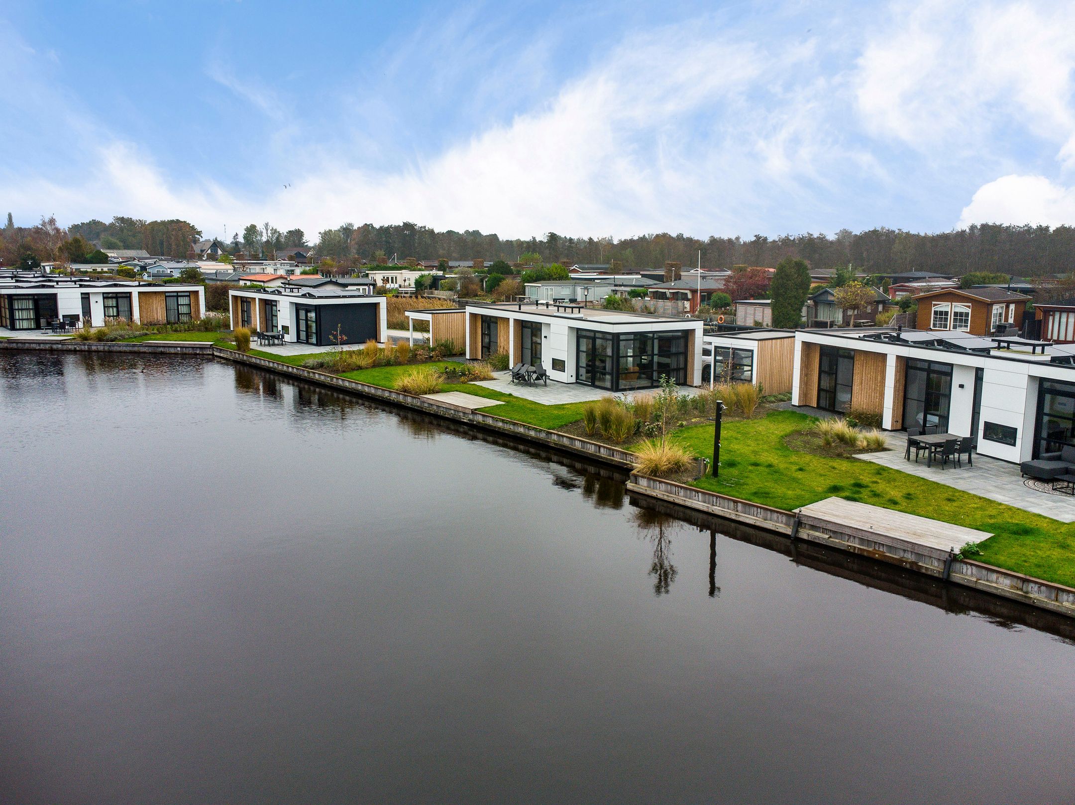 2-bedroom freehold villa in Loosdrecht — photo 3 of 5