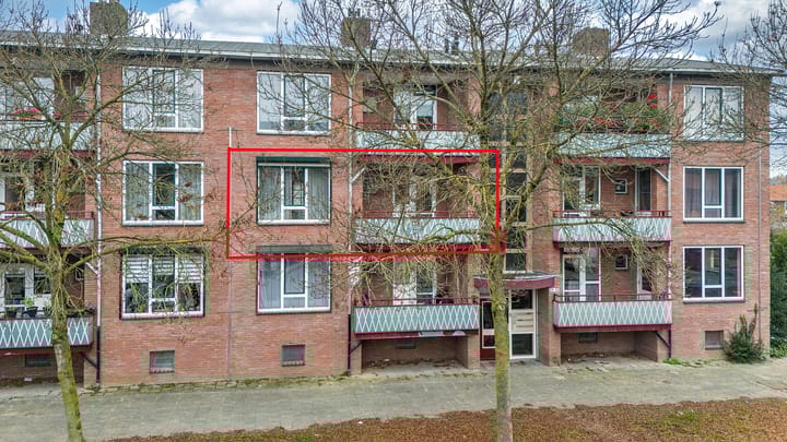 Foto 1 van Staringstraat 28