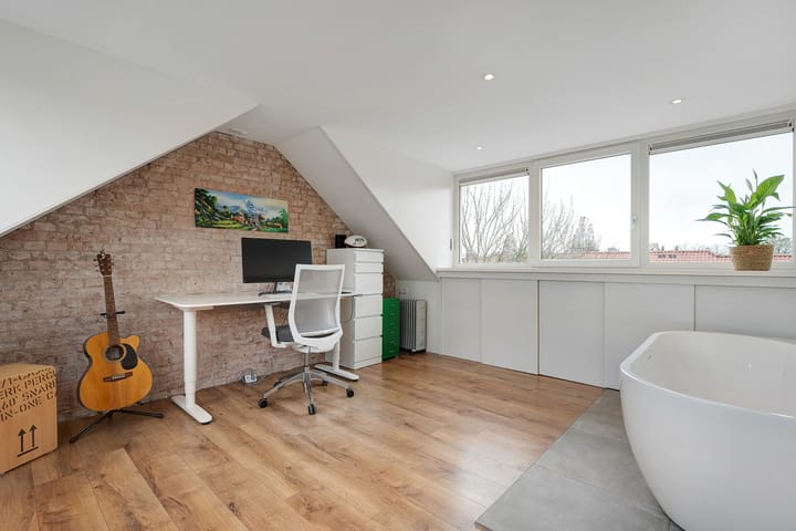 Foto 19 van Beukenstraat 132