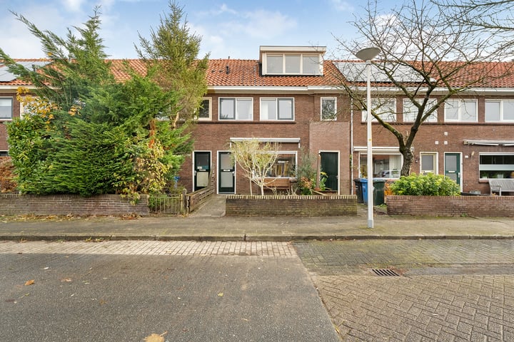 View photo 30 of Beukenstraat 132