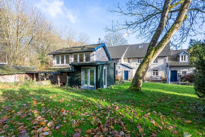 Foto 26 van Broek 19