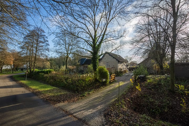 Foto 41 van Broek 19