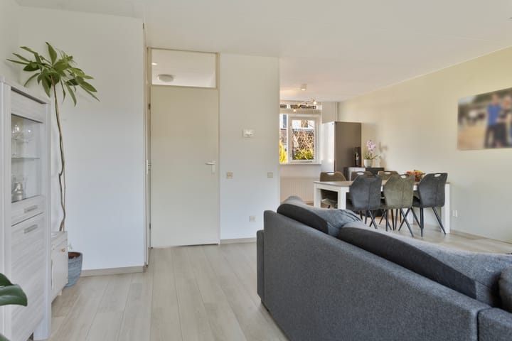 Photo 10 of Korenland 32