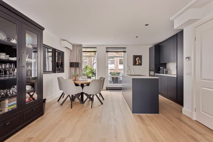 Foto 12 van Albert Cuypstraat 59-1