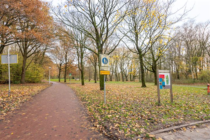 Bekijk foto 32 van Nachtwachtlaan 460