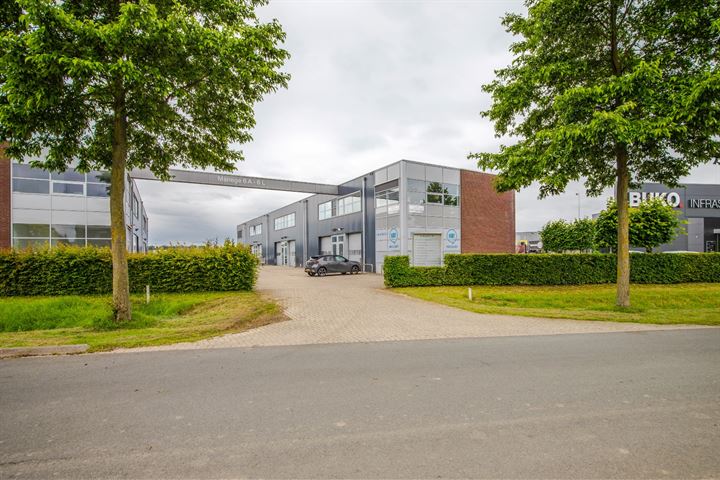 Manege 6-F, Elst (GE)