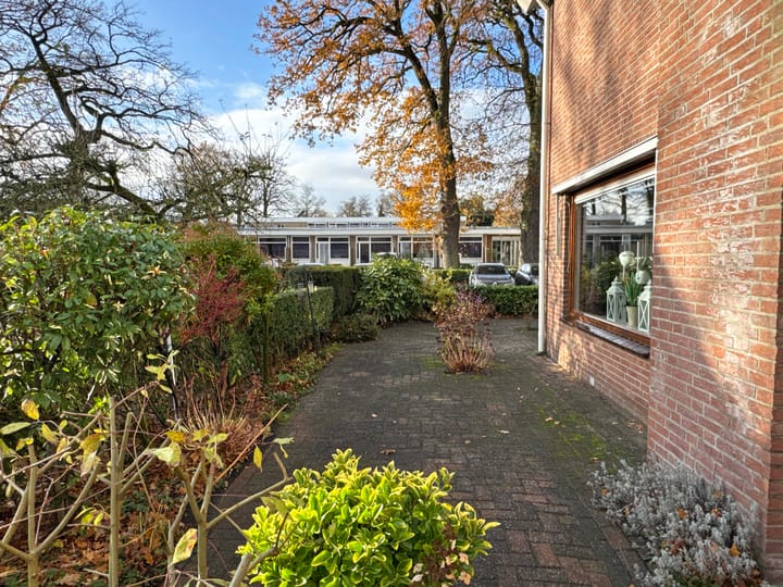 Foto 10 van Flintstraat 28