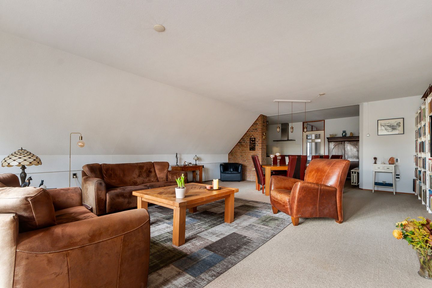 Foto 10 van Stationsplein 12