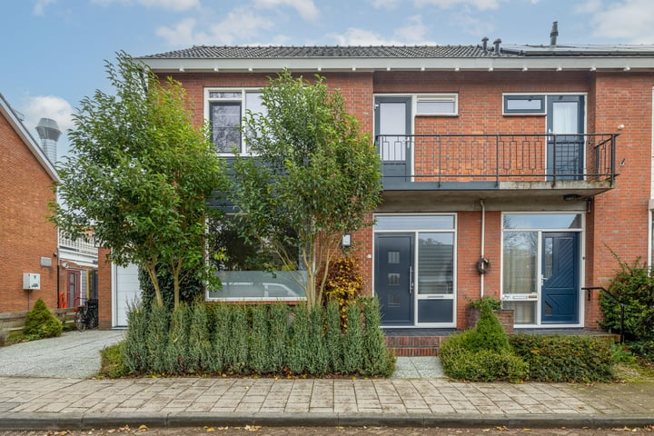 Bekijk foto 36 van Dwarsstraat 2-B