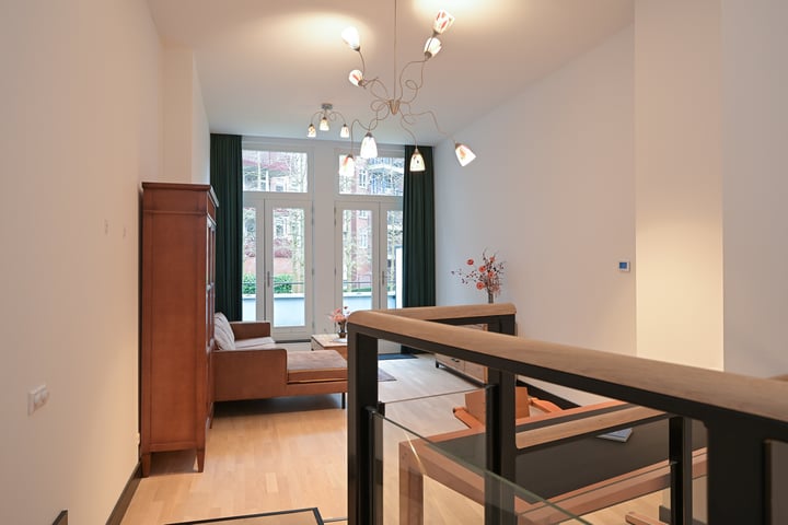 View photo 19 of Herengracht 17-E