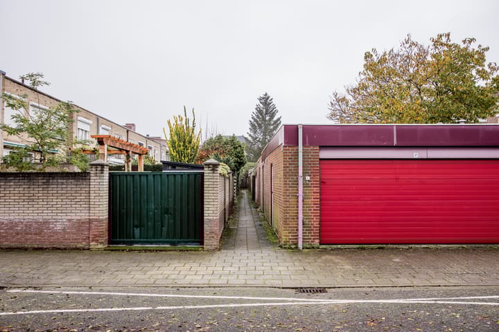 Foto 5 van Pierre Cuypersstraat 30