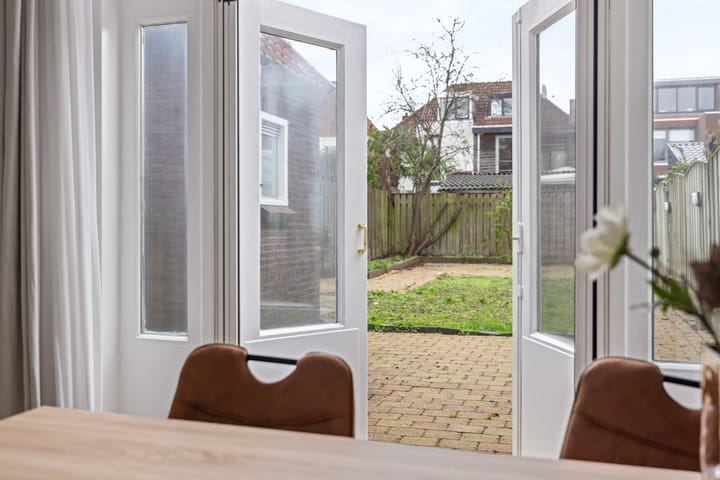 Foto 10 van Azaleastraat 18