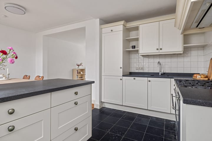 Foto 18 van Azaleastraat 18