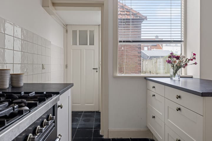 Foto 19 van Azaleastraat 18