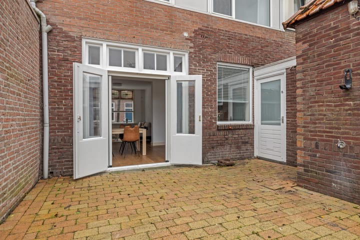 Foto 37 van Azaleastraat 18