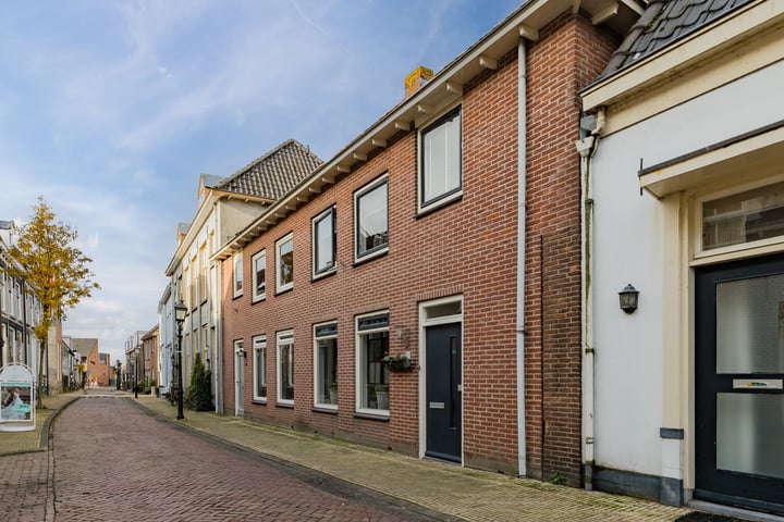 Bekijk foto 1 van Hoogstraat 29