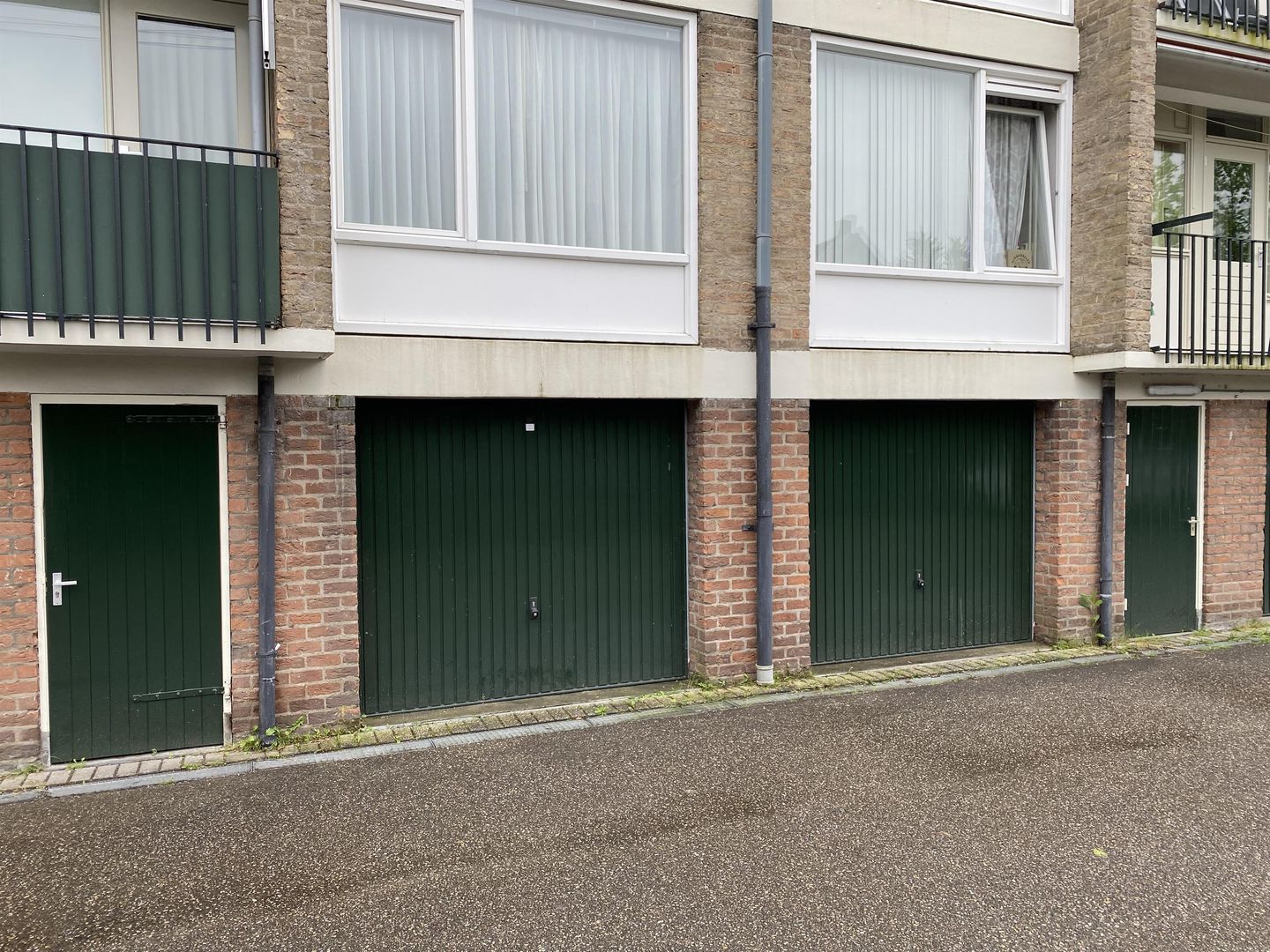 Foto 5 van Stadswal 16-G