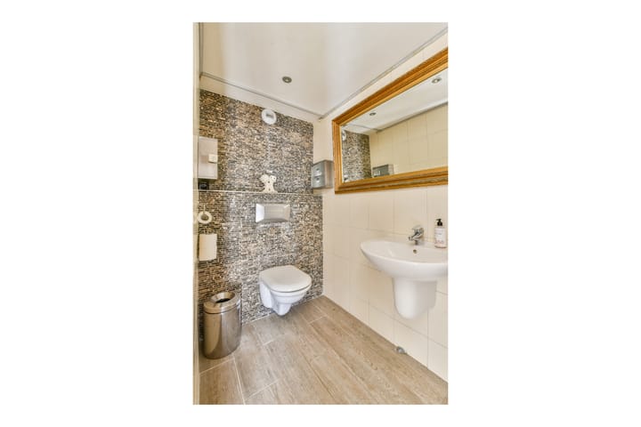 Foto 13 van Tjasker 64