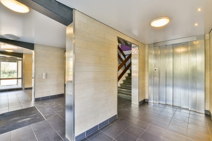 Foto 17 van Tjasker 64