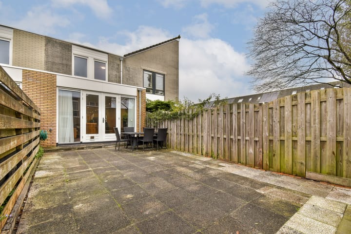 Foto 9 van Blauwe Druifjesstraat 4