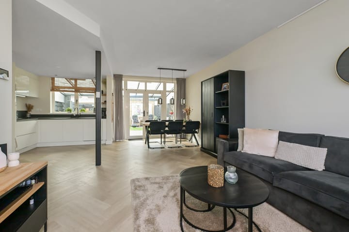 Foto 2 van Junostraat 16