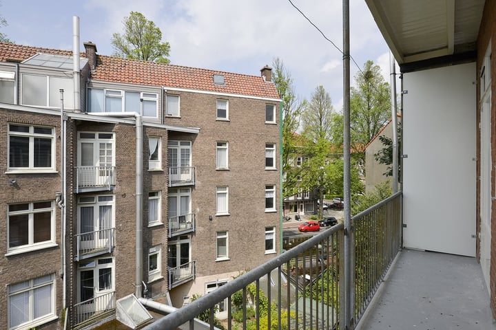 Bekijk foto 17 van Sassenheimstraat 29-3