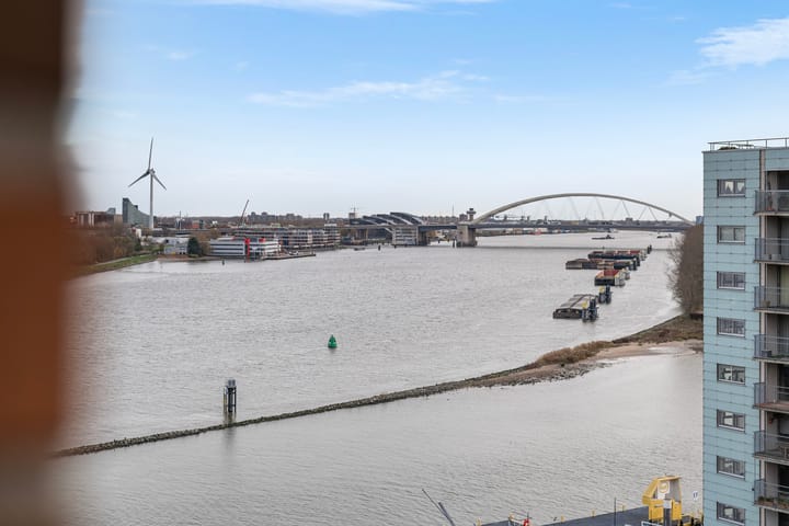 Foto 23 van Kees Pijlstraat 102