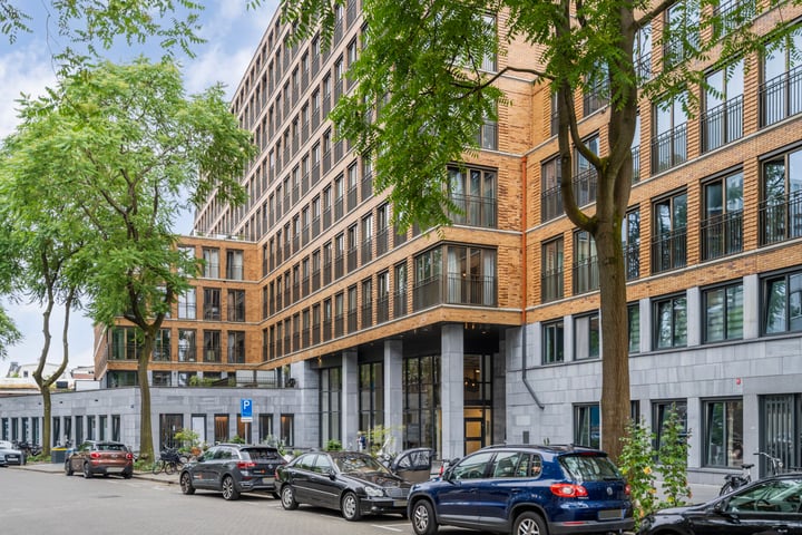 Bekijk foto 34 van Van Vollenhovenstraat 3-323