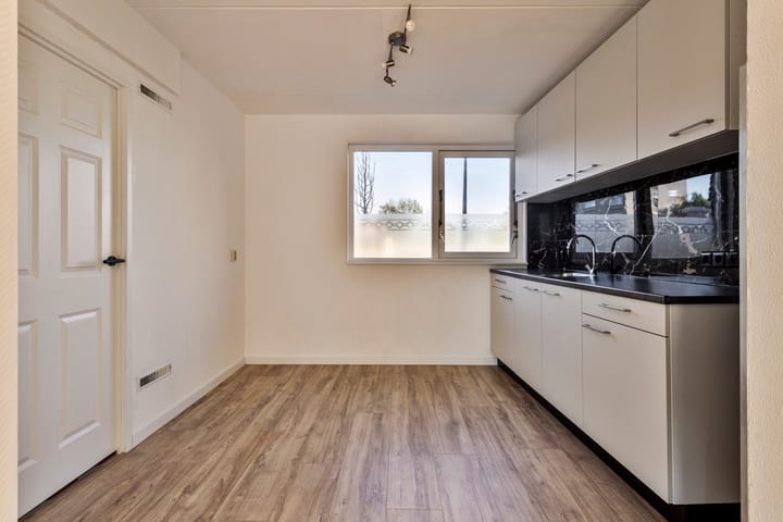 Foto 11 van Hans de Riesstraat 26