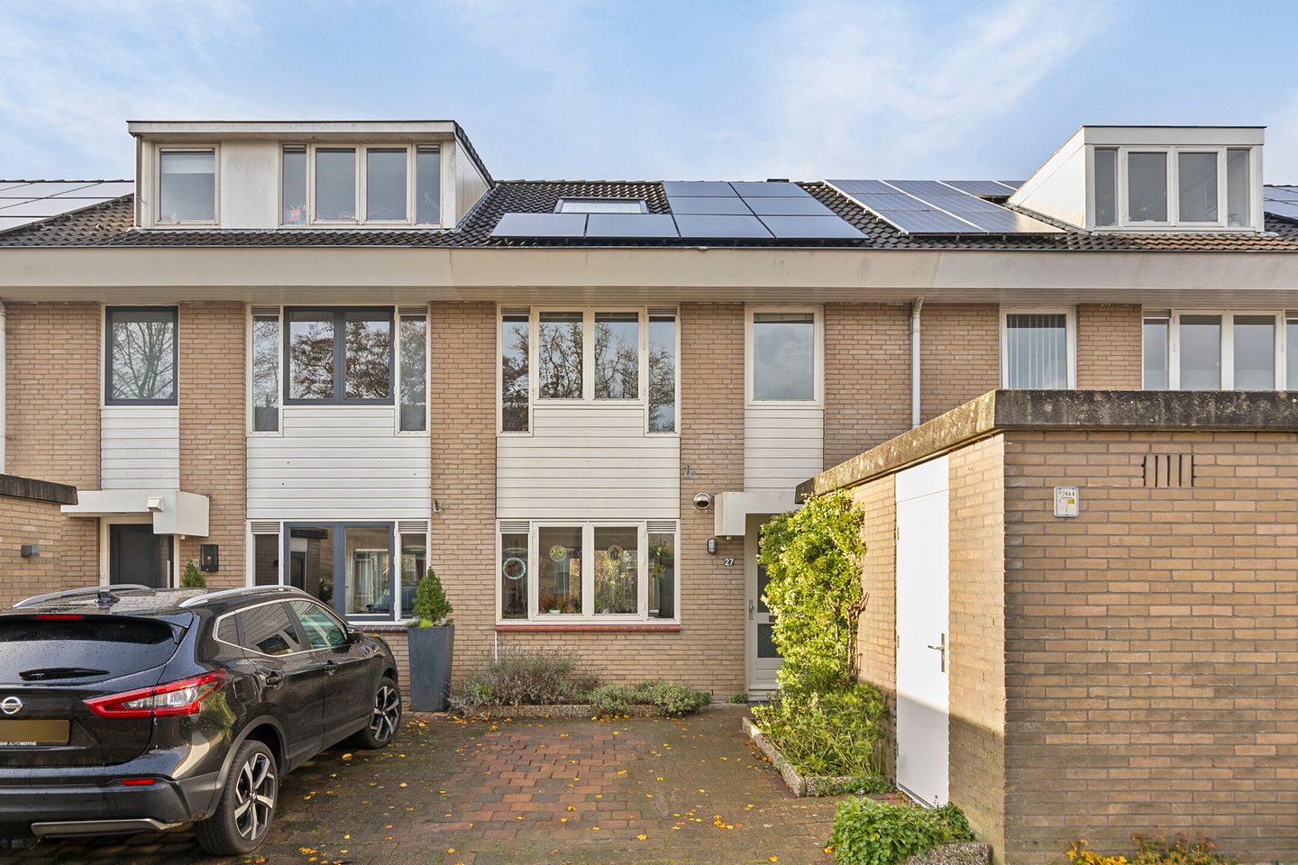 Foto 1 van Rostandzijde 27