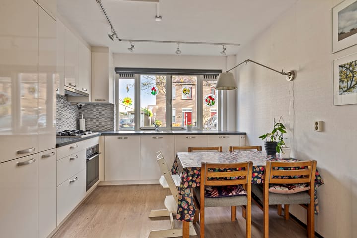 Foto 8 van Rostandzijde 27