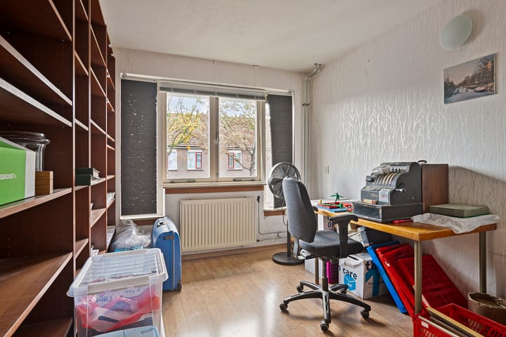 Foto 16 van Rostandzijde 27