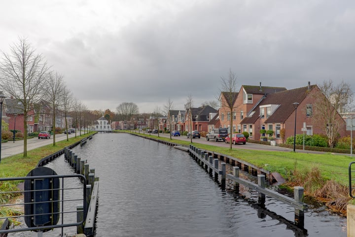 Bekijk foto 39 van het Kanaal 23