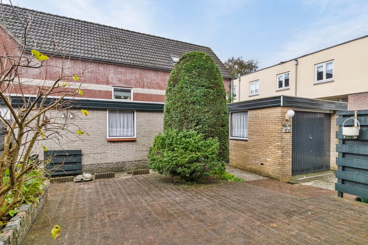 Foto 15 van Rokkeveenseweg 16