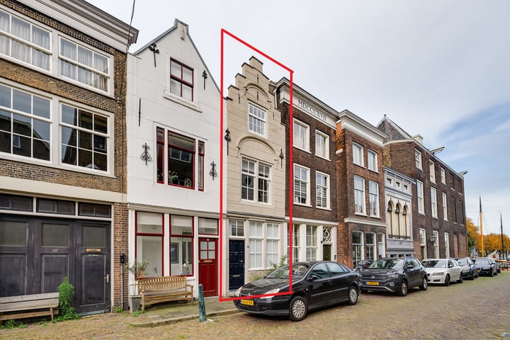 View photo 1 of Hoge Nieuwstraat 11