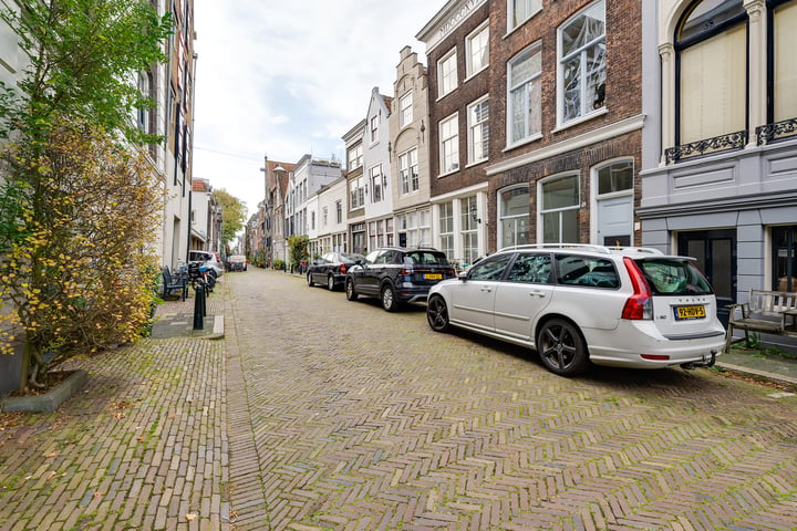 View photo 5 of Hoge Nieuwstraat 11