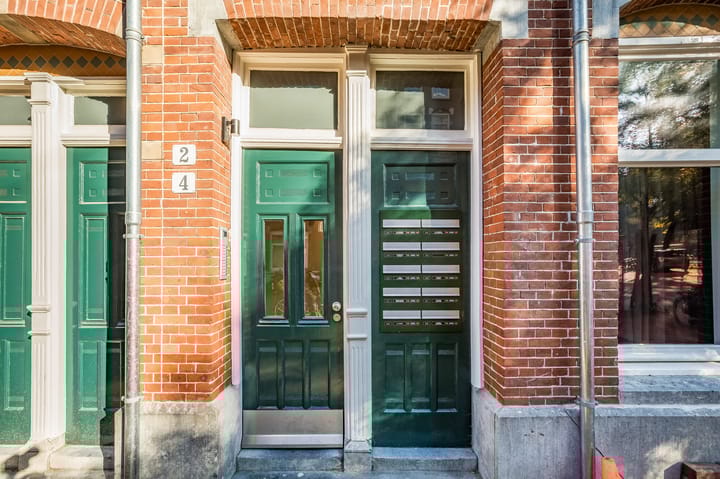 Foto 30 van Amaliastraat 2-3