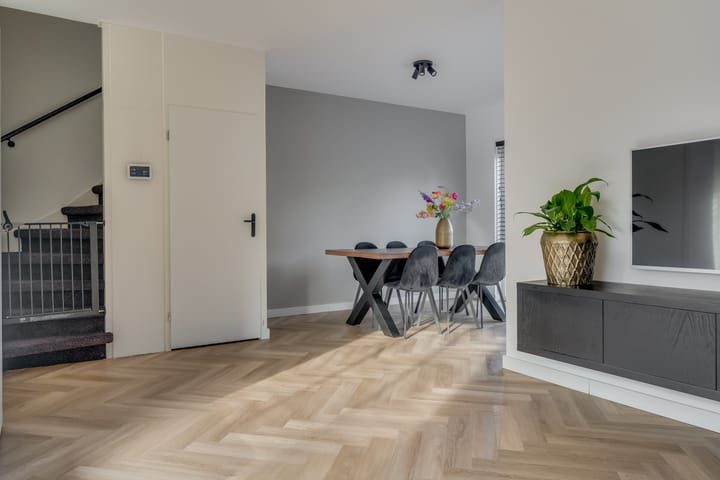 Foto 12 van Hazelaarstraat 24