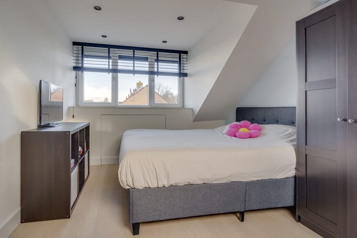 Foto 37 van Hazelaarstraat 24