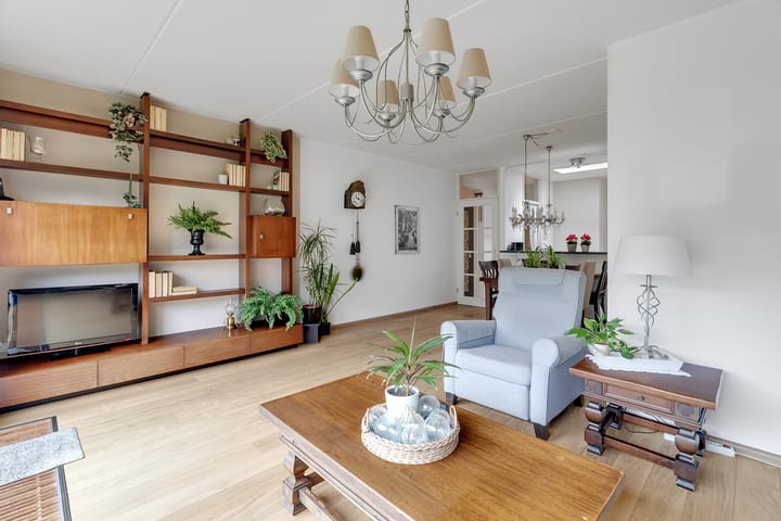 Foto 5 van Van Fridaghmarke 9